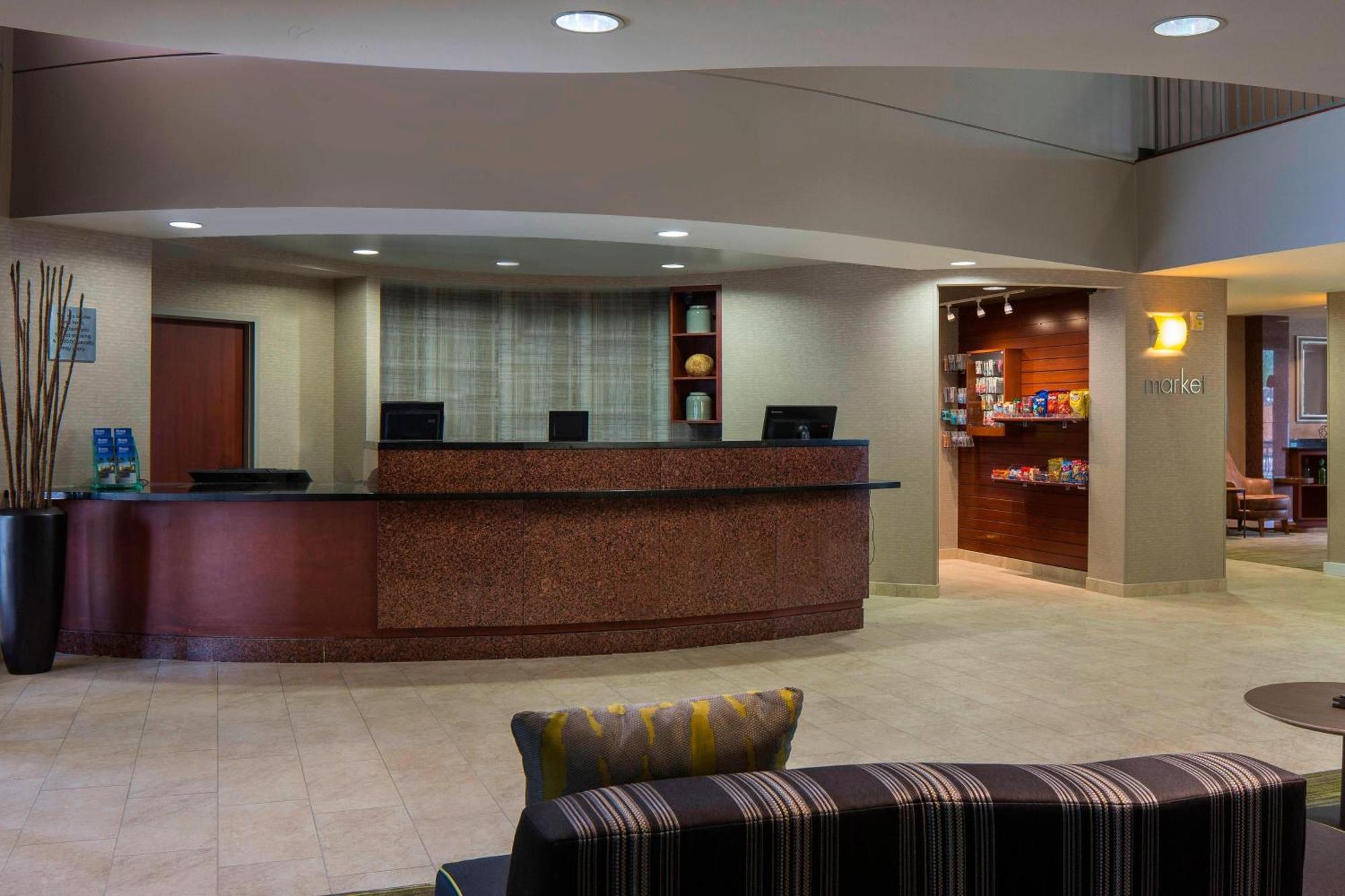 Courtyard By Marriott Daytona Beach Speedway/Airport Exterior foto